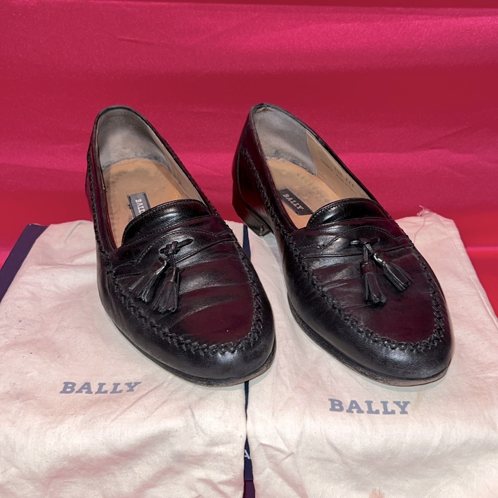 MENS Bally “Chancy” Calfskin Leather Tassel  Loafers!